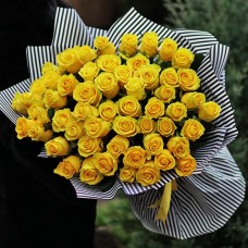Букет из 51 желтой  розы 