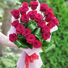 букет из 21 красной розы (Фридом, Эквадор)